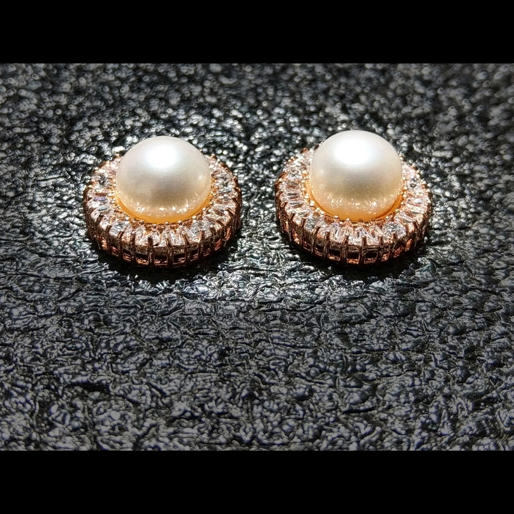 Freshwater Pearls Halo Earrings
